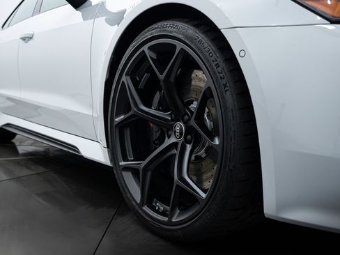 New 2025 Audi RS 7 Performance image 22