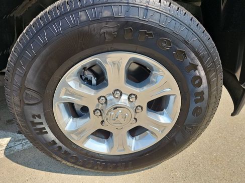 Certified 2025 RAM 2500 Big Horn AWD/4WD image 2
