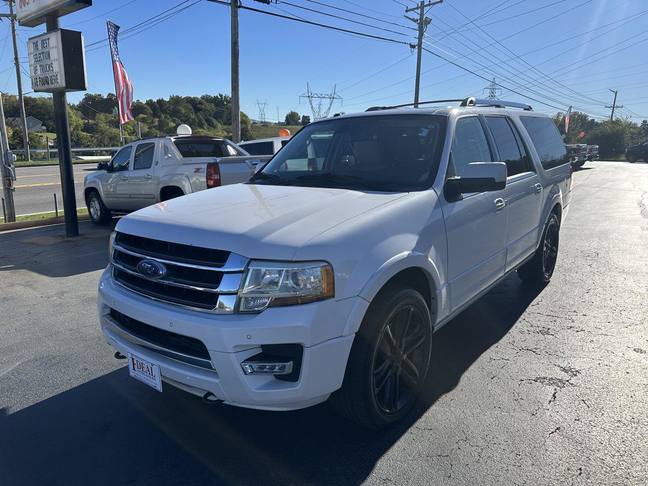 Used 2015 Ford Expedition EL Limited w/ Equipment Group 301A AWD/4WD image 8