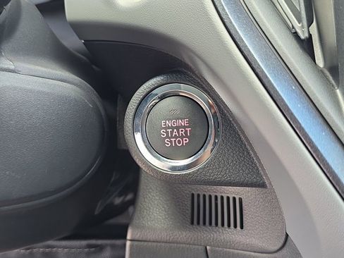 New 2025 Subaru Crosstrek 2.5i Limited w/ Popular Package #3A image 28