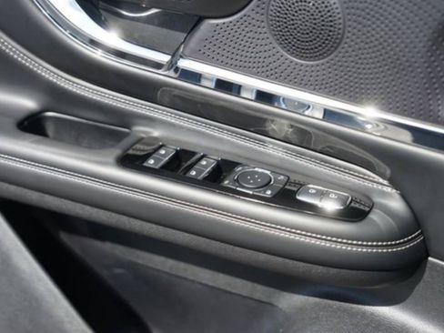 Used 2024 Lincoln Corsair Grand Touring w/ Equipment Group 301A AWD/4WD image 30