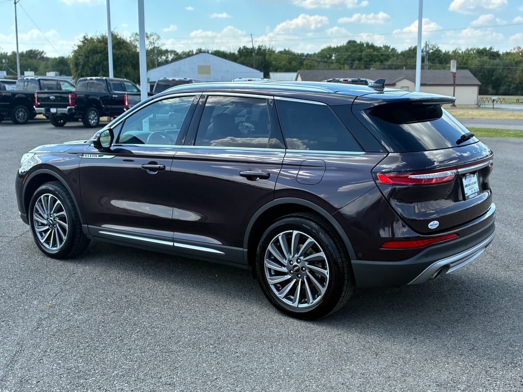 Used 2023 Lincoln Corsair Reserve w/ Equipment Group 202A AWD/4WD image 6