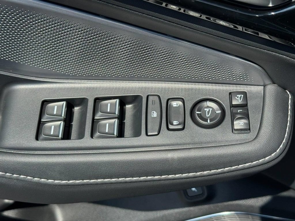 Certified 2026 Acura MDX w/ Technology Package AWD/4WD image 20