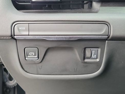 Used 2024 Cadillac Escalade ESV Luxury w/ LPO, Floor Liner Package image 24