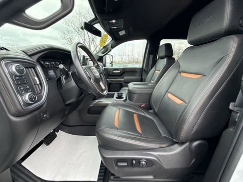 Used 2022 GMC Sierra 2500 AT4 AWD/4WD image 18