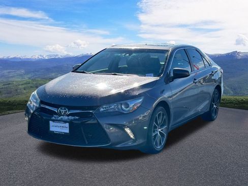 Used 2015 Toyota Camry XSE w/ Moonroof Package image 1