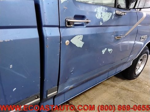 Used 1990 Ford F150 2WD Regular Cab image 18