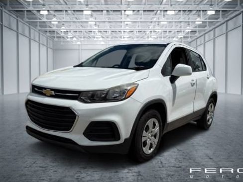 Used 2017 Chevrolet Trax LS w/ LPO, Cargo Package FWD image 1