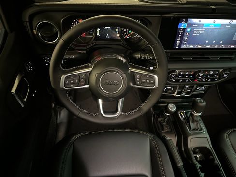 New 2025 Jeep Wrangler Sahara w/ Safety Group image 13