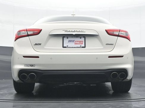 Used 2019 Maserati Ghibli S Q4 AWD/4WD image 29