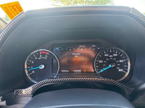 Used 2022 Ford F250 Lariat w/ Lariat Ultimate Package AWD/4WD image 17