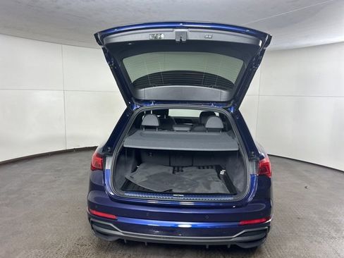 Used 2025 Audi Q3 2.0T Premium w/ Convenience Package image 18