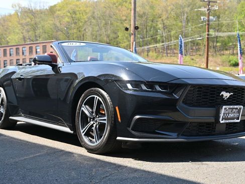 Used 2024 Ford Mustang Premium RWD image 8