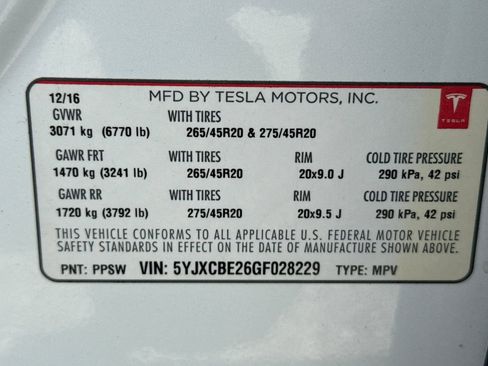 Used 2016 Tesla Model X 90D AWD/4WD image 30