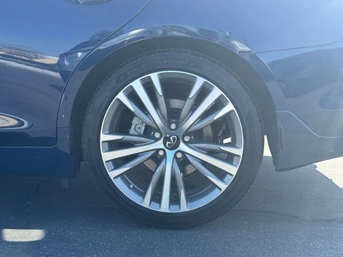 Used 2023 INFINITI Q50 Sensory image 14