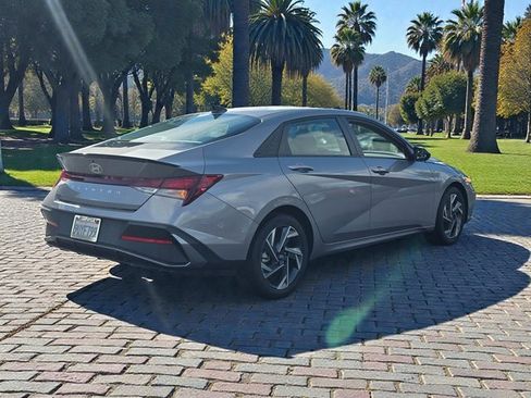 Certified 2025 Hyundai Elantra Sport image 5