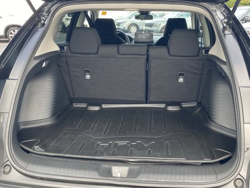 Certified 2025 Honda HR-V LX image 12