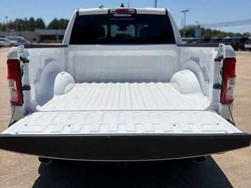 Used 2023 RAM 1500 Big Horn AWD/4WD image 5
