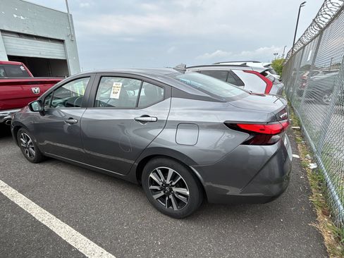 Used 2025 Nissan Versa SV FWD image 6