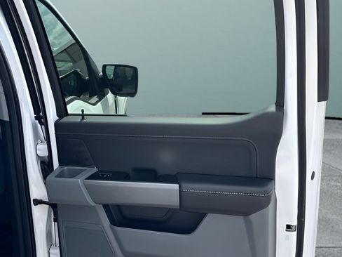 Used 2025 Ford F150 XLT w/ Equipment Group 302A MID AWD/4WD image 15