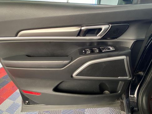 Used 2020 Kia Telluride S w/ S 8 Passenger Seating Package FWD image 22