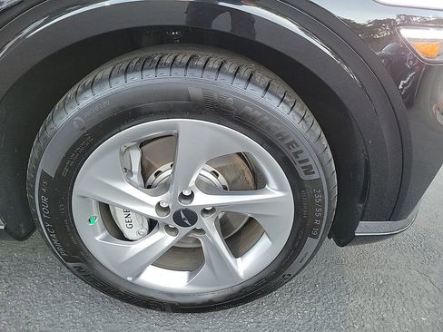 Used 2026 Genesis GV70 2.5T image 37