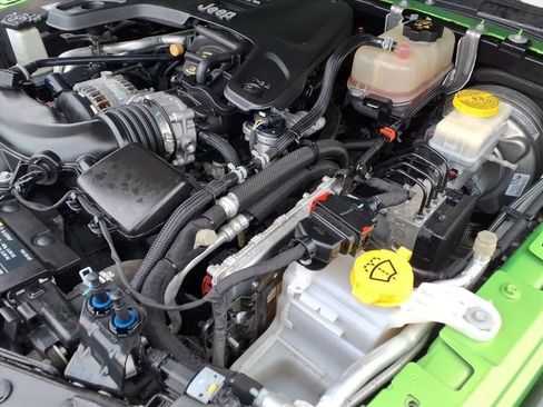 Used 2019 Jeep Wrangler Unlimited Sport S image 27