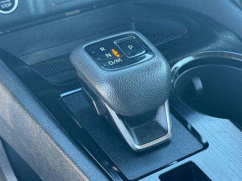 Used 2023 Nissan Rogue SV image 26