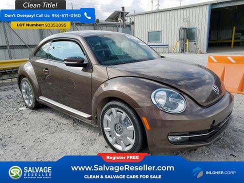 Used 2012 Volkswagen Beetle 2.5 image 5