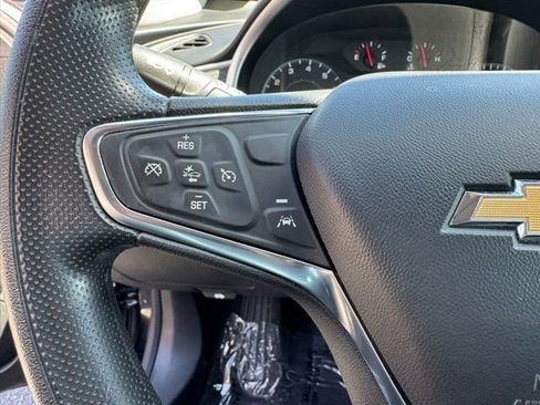 Used 2024 Chevrolet Malibu LT FWD image 18
