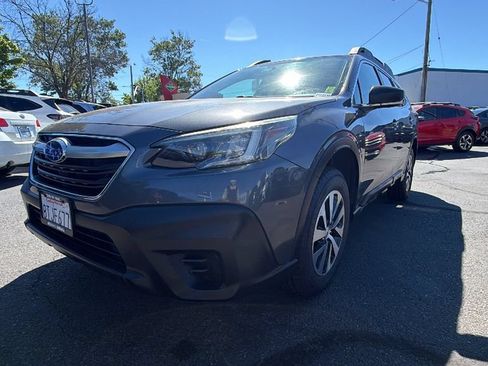 Used 2021 Subaru Outback AWD/4WD image 9