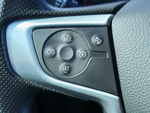 Used 2023 GMC Acadia SLE w/ Elevation Edition image 13