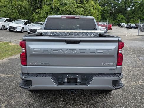 Used 2024 Chevrolet Silverado 1500 Custom RWD image 4