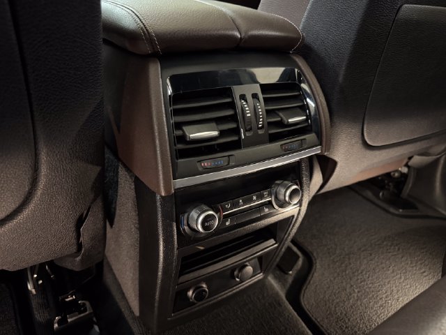 Used 2018 BMW X5 xDrive35i AWD/4WD image 22