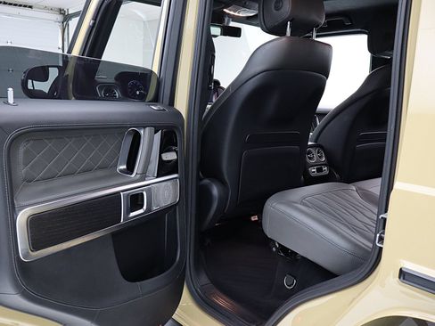 Used 2022 Mercedes-Benz G 550 image 39