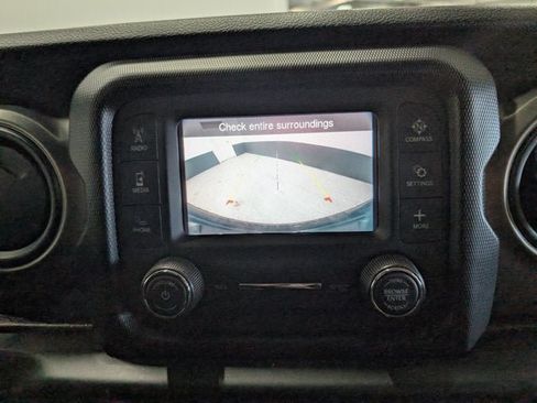 Used 2021 Jeep Wrangler Unlimited Sport AWD/4WD image 26