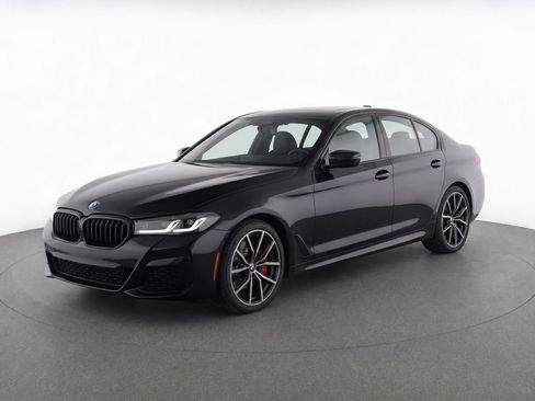 Used 2021 BMW 530i w/ M Sport Package RWD image 7