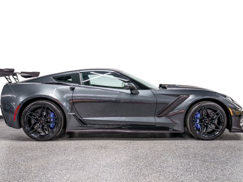 Used 2019 Chevrolet Corvette ZR1 image 36