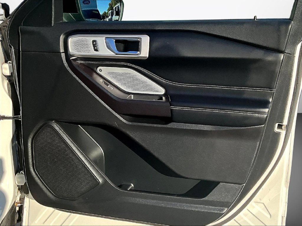 Used 2020 Ford Explorer ST w/ Premium Technology Package AWD/4WD image 30