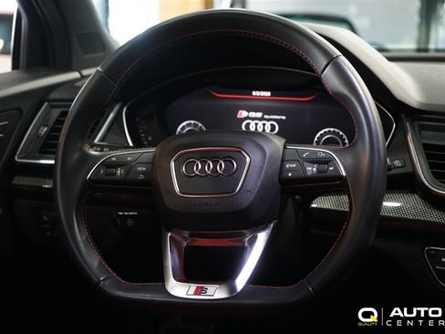 Used 2019 Audi SQ5 Premium Plus w/ Premium Plus Package AWD/4WD image 19