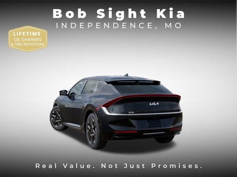 New 2025 Kia EV6 Wind image 4