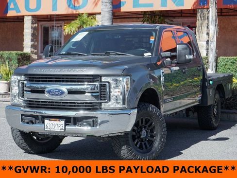 Used 2019 Ford F250 XLT AWD/4WD image 4