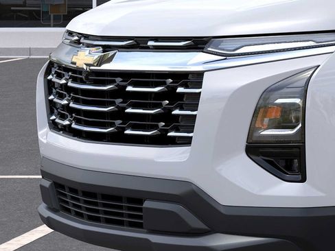 New 2026 Chevrolet Equinox LT w/ Convenience Package II AWD/4WD image 13