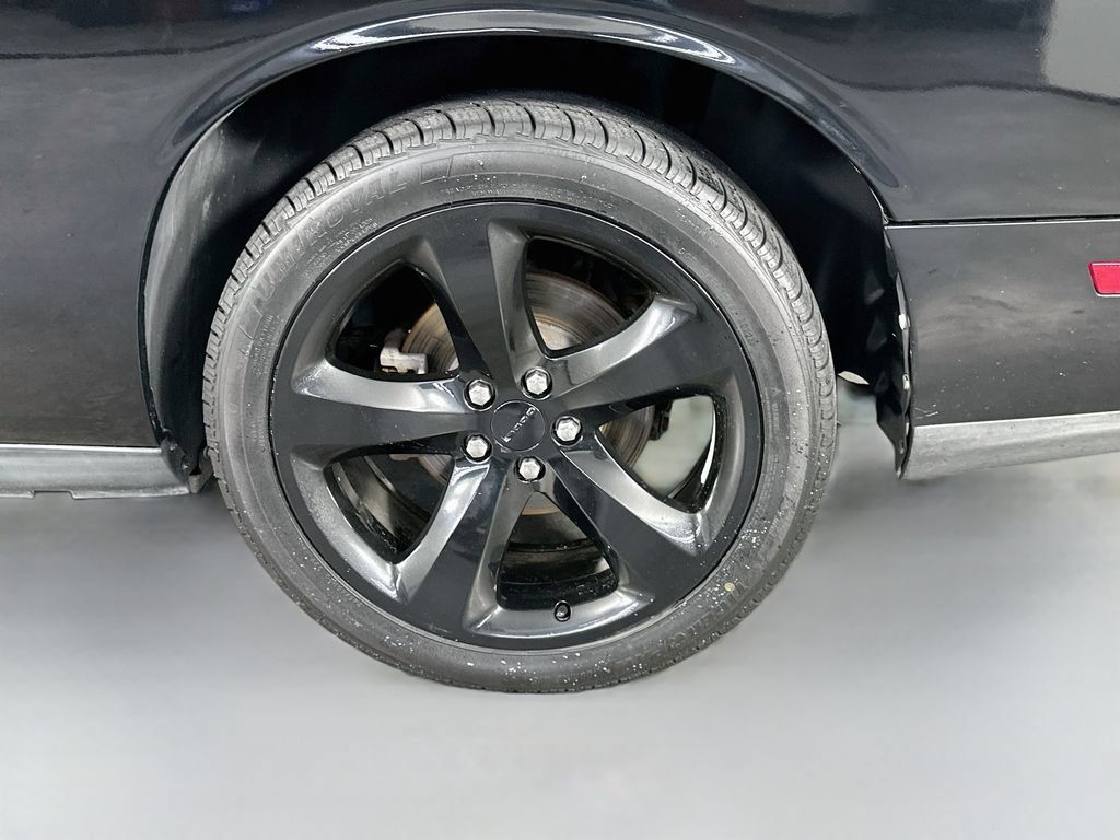 Used 2014 Dodge Challenger SXT Plus w/ Sinister Super Sport Group RWD image 31