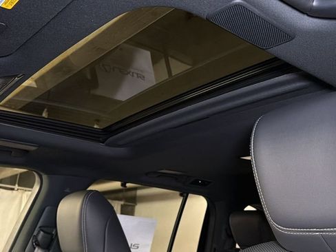 New 2026 Lexus LX 600 4WD w/ Luxury Package image 6