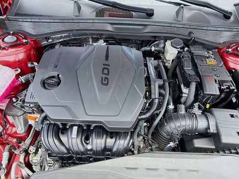 Certified 2025 Hyundai Sonata SE FWD image 28