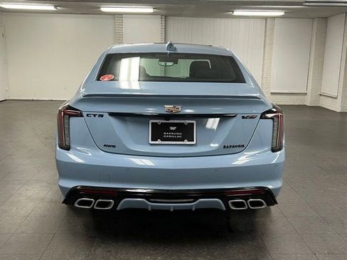 New 2026 Cadillac CT5 V w/ LPO, ONYX Package image 4