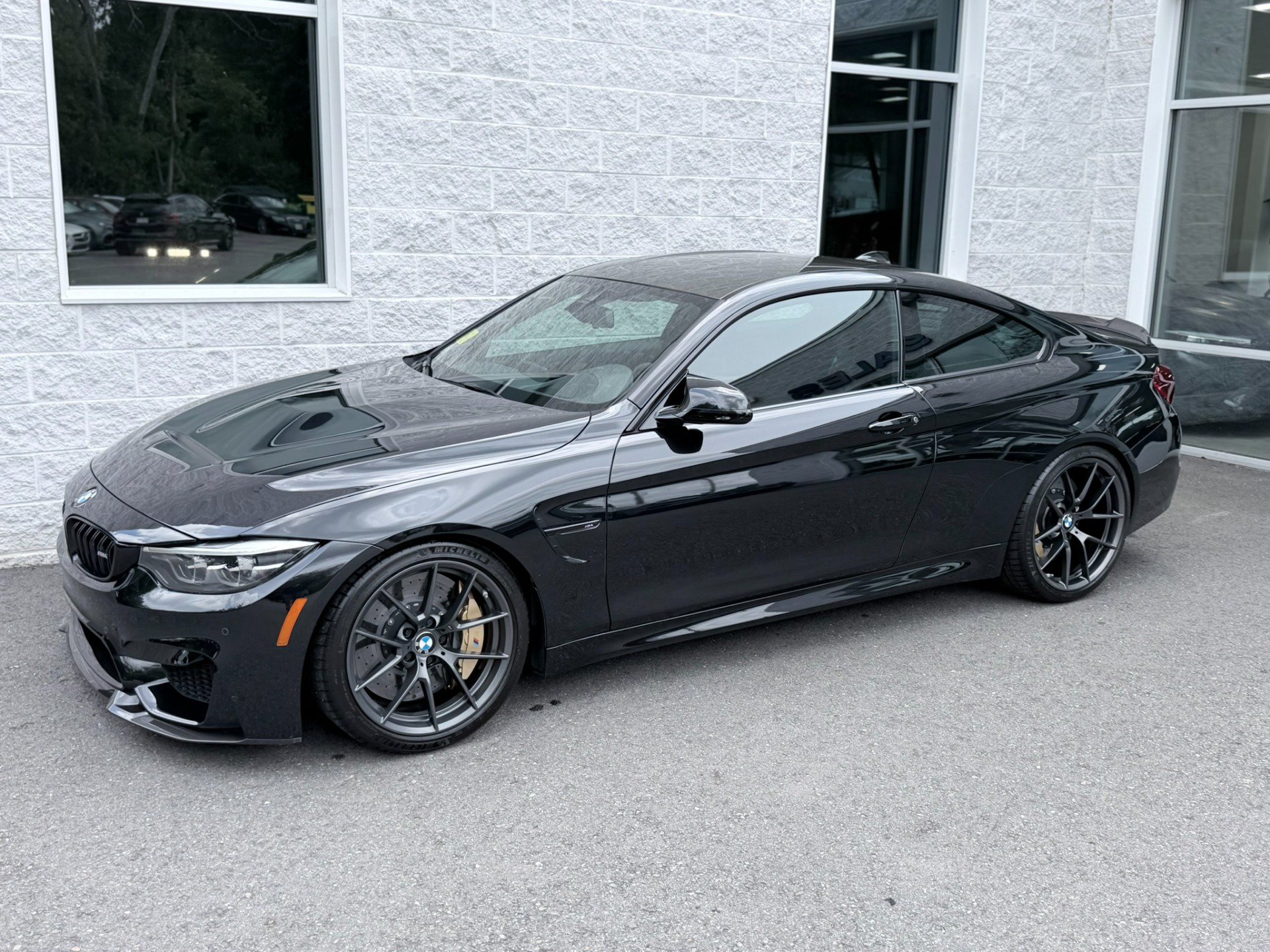 Used 2019 BMW M4 CS w/ Executive Package RWD image 5