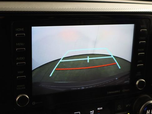 Used 2021 Toyota Highlander XSE image 36