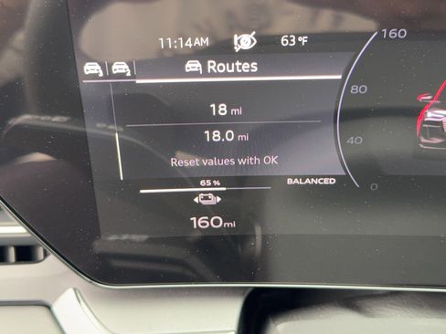 New 2025 Audi Q6 e-tron Premium image 23